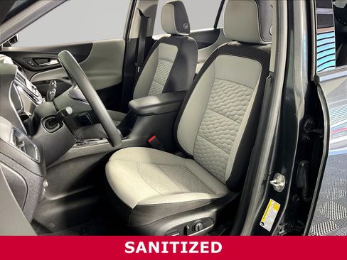 Used 2019 Chevrolet Equinox LS w/ LS Convenience Package FWD image 18