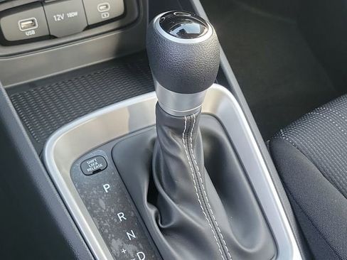 New 2026 Hyundai Venue SE image 14