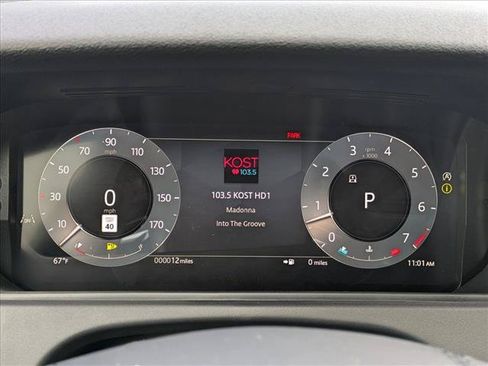 New 2025 Land Rover Range Rover Velar Dynamic HSE AWD/4WD image 11