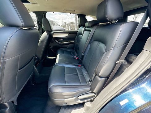 Used 2024 MAZDA CX-90 3.3 Turbo w/ Preferred Plus image 25