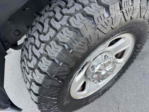 Used 2022 RAM 3500 Tradesman RWD image 14