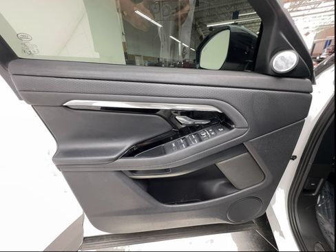 Used 2022 Land Rover Range Rover Evoque R-Dynamic S AWD/4WD image 23