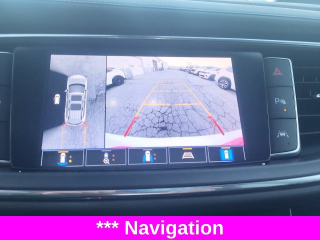 Used 2022 Buick Enclave Avenir AWD/4WD image 15