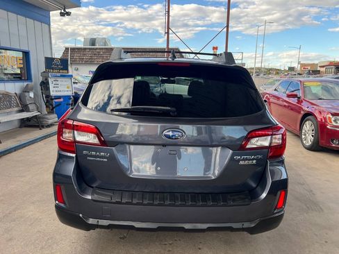 Used 2016 Subaru Outback 2.5i Limited w/ Popular Package #4 AWD/4WD image 4