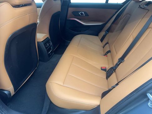 Used 2025 BMW 330i Sedan w/ M Sport Package RWD image 33
