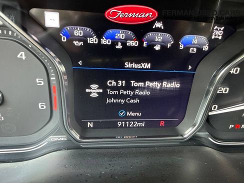 Used 2021 GMC Sierra 1500 AT4 w/ AT4 Premium Package AWD/4WD image 9