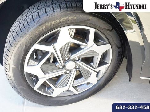 Used 2021 Hyundai Palisade Calligraphy image 9