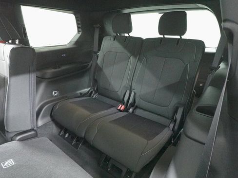 New 2025 Jeep Grand Cherokee L Laredo w/ Luxury Tech Group I image 27