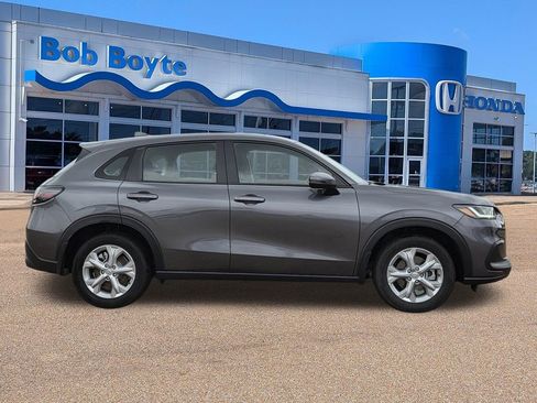 Used 2025 Honda HR-V LX image 4