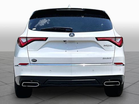Used 2023 Acura MDX SH-AWD w/ Technology Package image 9