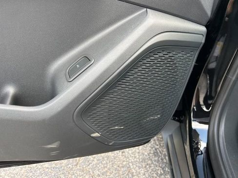 New 2026 Chevrolet Traverse LT w/ Midnight/Sport Edition FWD image 14