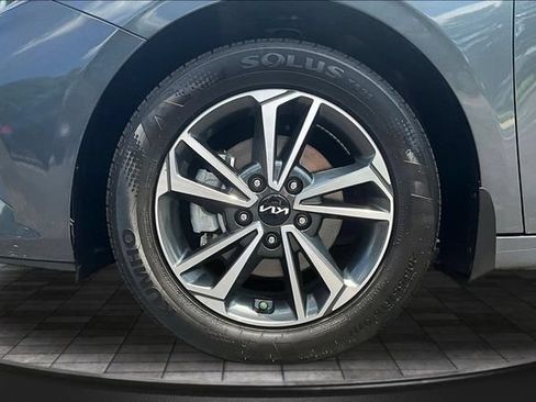 Certified 2024 Kia Forte LXS FWD image 31