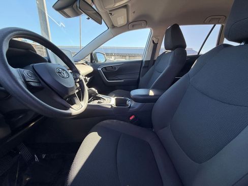 Used 2025 Toyota RAV4 LE image 27