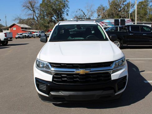 Used 2021 Chevrolet Colorado W/T image 2