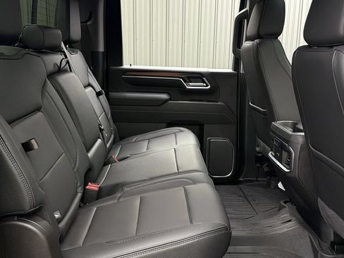 Used 2026 GMC Sierra 3500 Denali w/ Denali Reserve Package AWD/4WD image 42