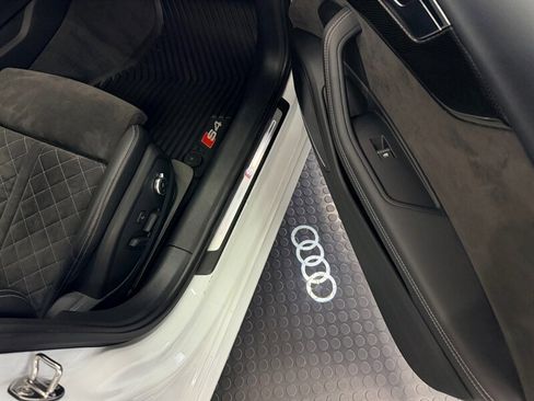 Used 2019 Audi S4 Prestige w/ Prestige Package image 44