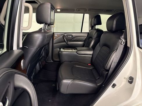 Used 2019 INFINITI QX80 Luxe w/ Proactive Package image 23