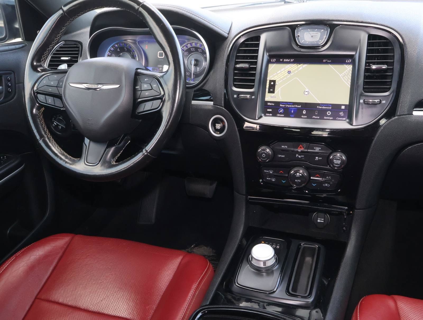 Used 2021 Chrysler 300 S w/ S Model Appearance Package RWD image 10