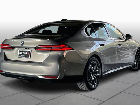 Certified 2026 BMW 530i image 13