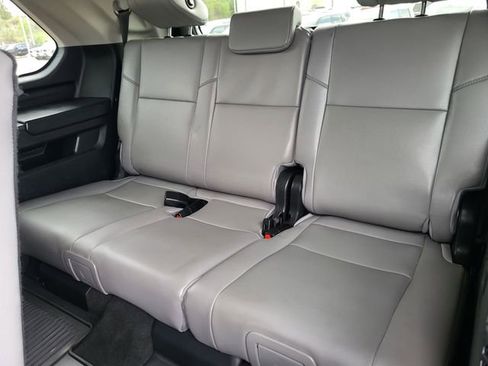 Used 2024 Toyota Sequoia SR5 w/ SR5 Premium Package AWD/4WD image 23