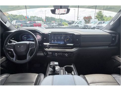 Used 2023 Chevrolet Silverado 1500 ZR2 w/ Technology Package AWD/4WD image 13