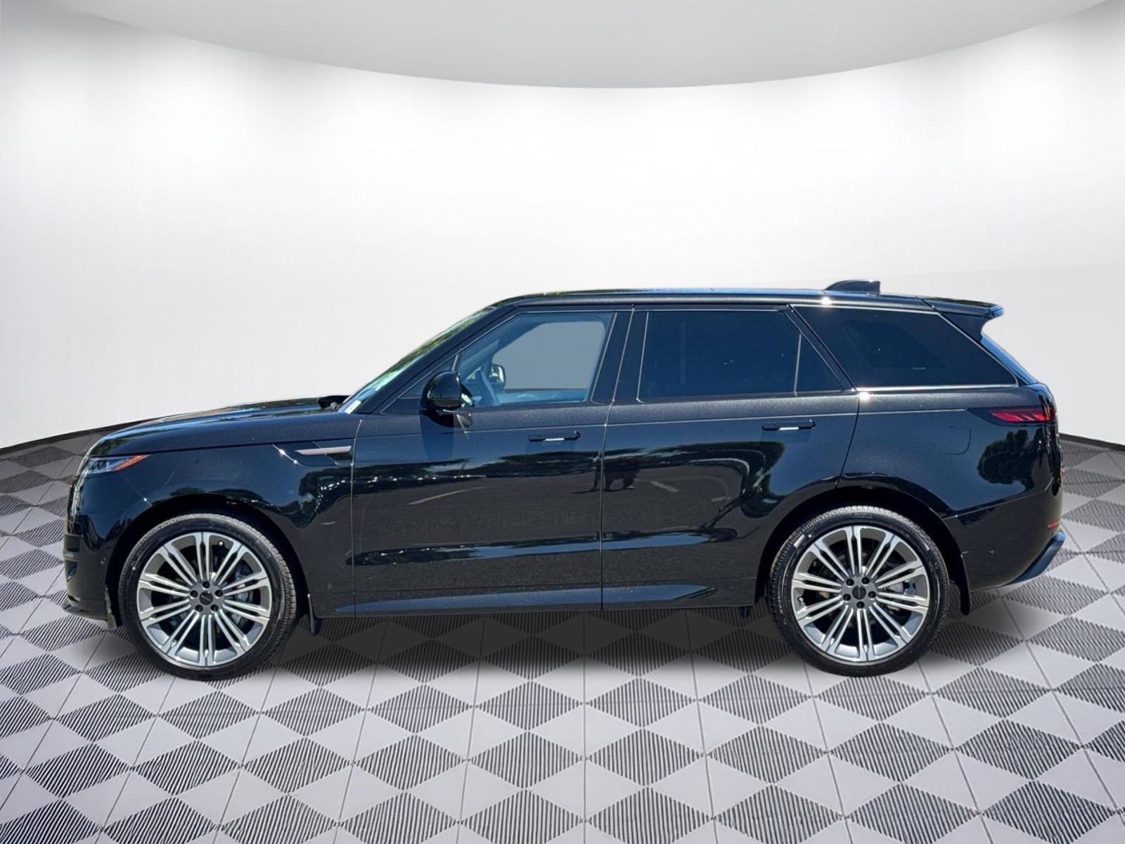 New 2026 Land Rover Range Rover Sport Dynamic SE AWD/4WD image 2