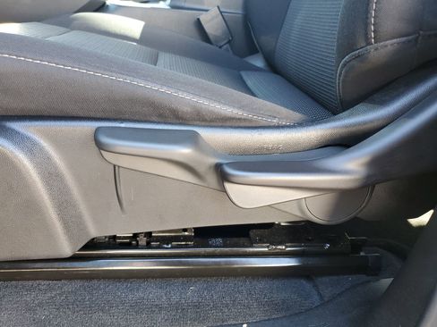 Used 2023 GMC Canyon Elevation w/ Convenience Package image 70