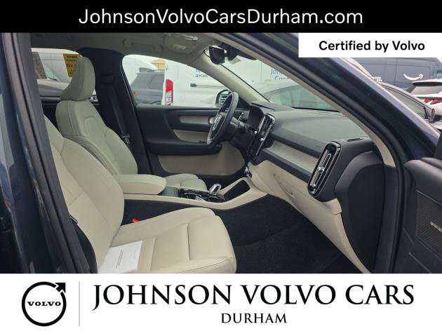 Used 2026 Volvo XC40 B5 Plus AWD/4WD image 8