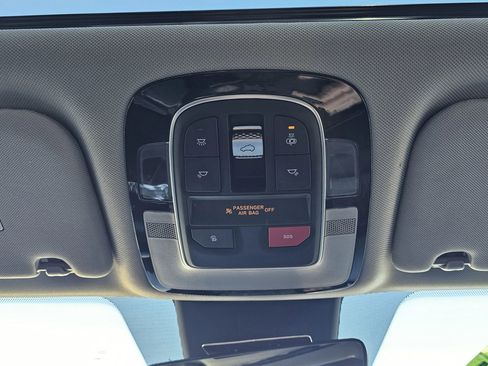 Used 2023 Hyundai Santa Fe SEL w/ Premium Package image 25