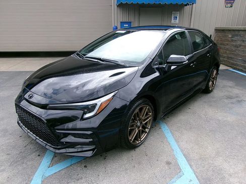 Used 2024 Toyota Corolla Sedan w/ SE Convenience Package FWD image 1