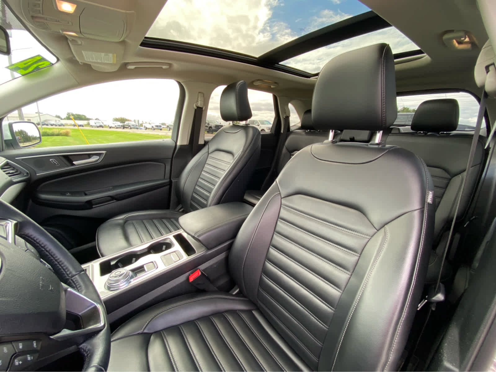 Used 2024 Ford Edge SEL w/ Convenience Package AWD/4WD image 20