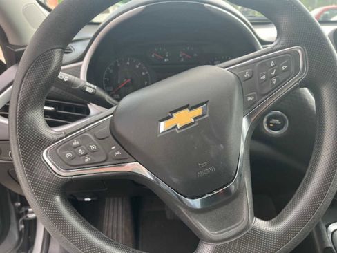 Used 2023 Chevrolet Malibu LT image 13