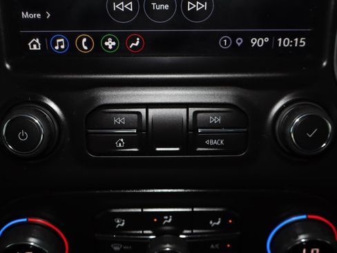 Used 2022 Chevrolet Silverado 1500 RST w/ Redline Edition AWD/4WD image 27