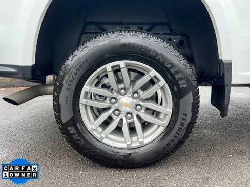 Used 2025 Chevrolet Colorado LT w/ LT Convenience Package image 9