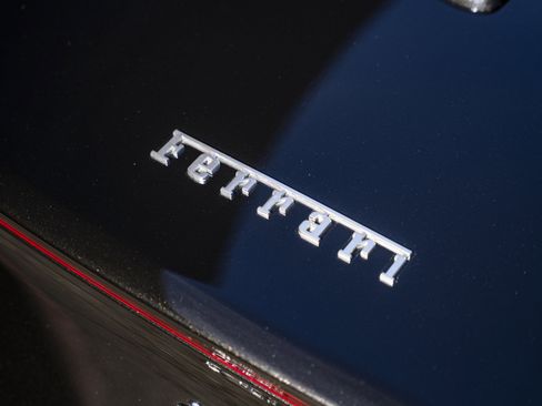 Used 2017 Ferrari California T image 14