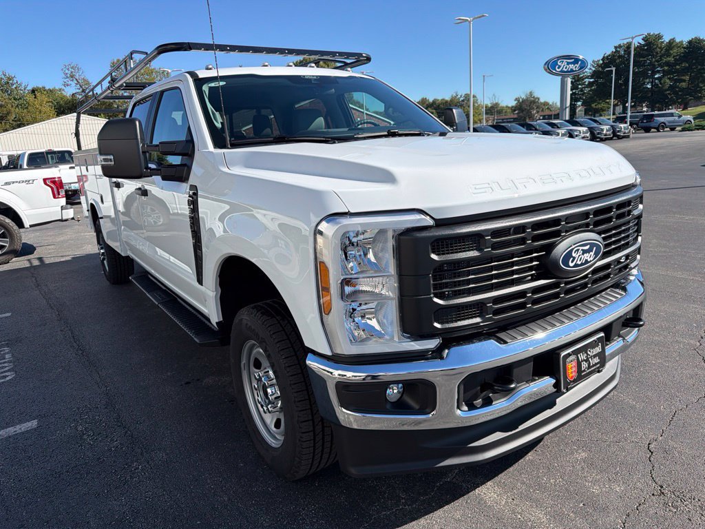 New 2027 Ford F350 XL w/ XL Chrome Package AWD/4WD image 7
