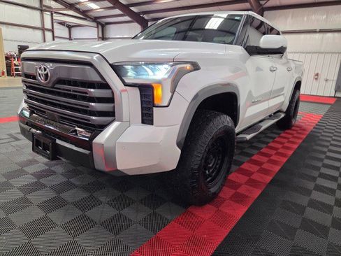 Used 2022 Toyota Tundra Limited AWD/4WD image 21