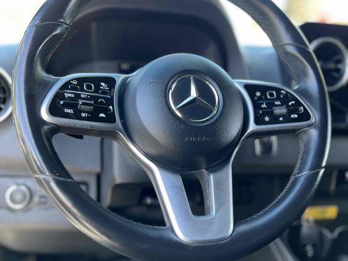 Used 2023 Mercedes-Benz Sprinter 2500 w/ Parking Package image 39