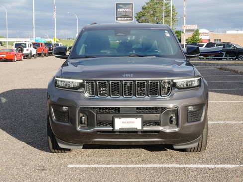 Used 2022 Jeep Grand Cherokee Overland w/ Adv Protech Group III AWD/4WD image 4
