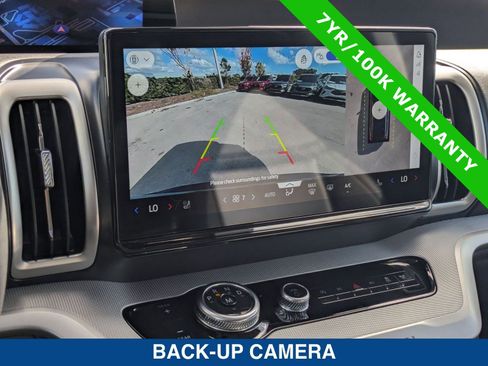 Certified 2025 Ford Expedition Active image 35