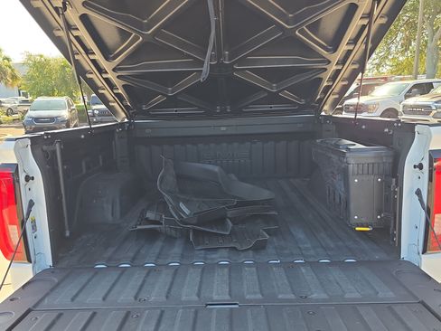 Used 2019 GMC Sierra 1500 SLT w/ SLT Premium Plus Package RWD image 10