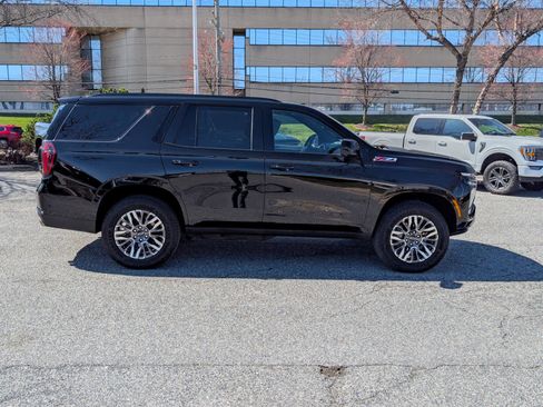Certified 2025 Chevrolet Tahoe Z71 image 2
