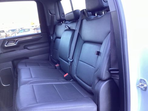 Used 2024 Chevrolet Silverado 2500 LT image 12