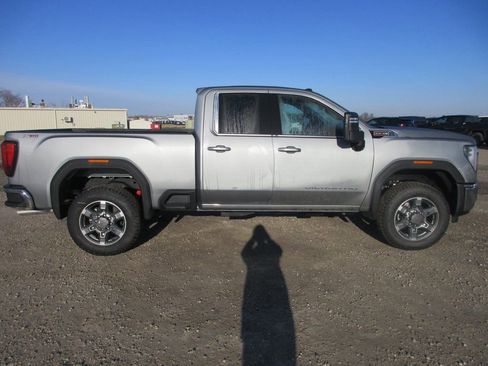 New 2026 GMC Sierra 2500 SLE w/ SLE Value Package; AWD/4WD image 3