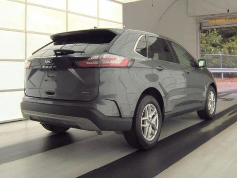 Used 2024 Ford Edge SEL AWD/4WD image 4