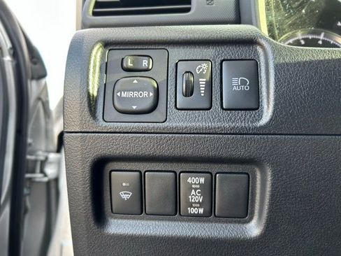 Used 2021 Toyota 4Runner TRD Off-Road Premium image 17