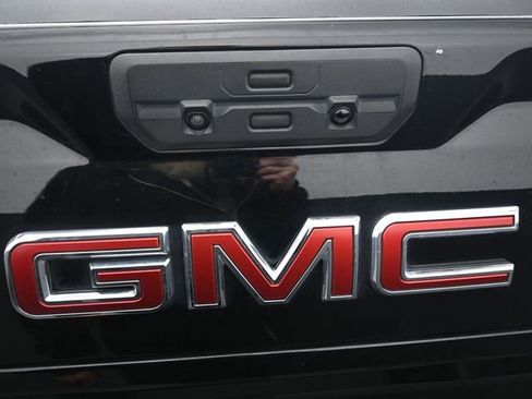 Used 2022 GMC Sierra 1500 Elevation image 25