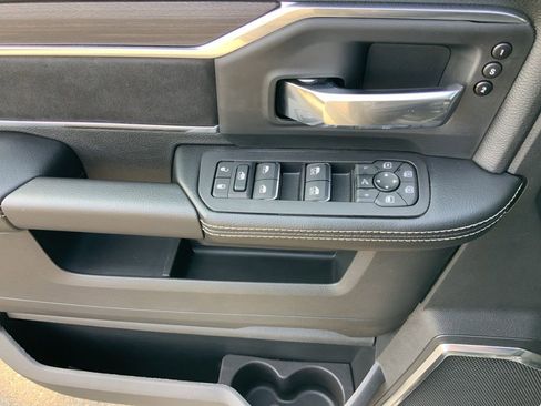 New 2026 RAM 2500 Laramie w/ Night Edition image 16