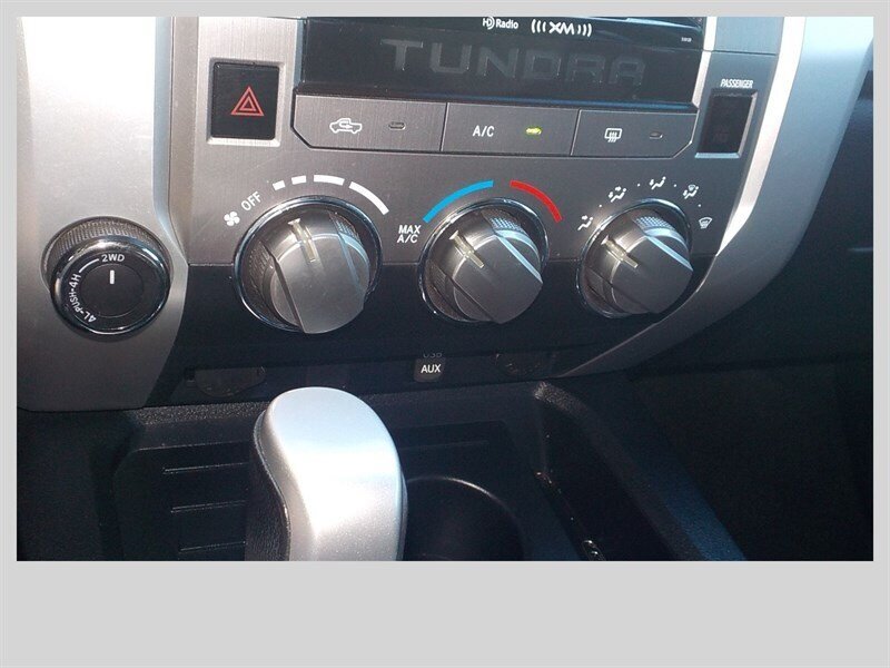 Used 2017 Toyota Tundra SR5 AWD/4WD image 26
