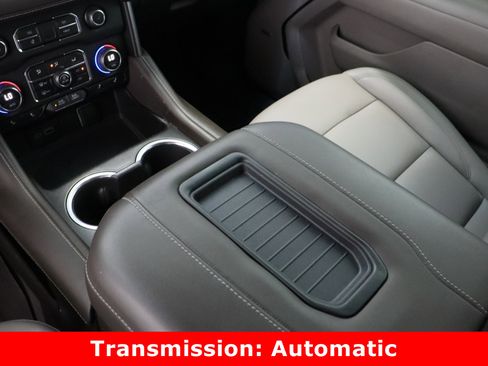 Used 2023 Chevrolet Tahoe Z71 w/ Luxury Package image 18